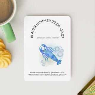 Sternzeichen Postkarte BLAUER HUMMER „Krebs“ (22.06 – 22.07)